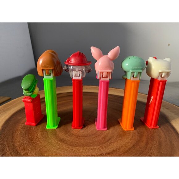 Set of 6 PEZ Candy Dispensers Featuring Hello Kitty Spongebob Piglet Paw Patrol - Picture 3 of 7